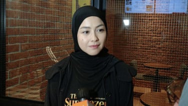 Revalina S. Temat
