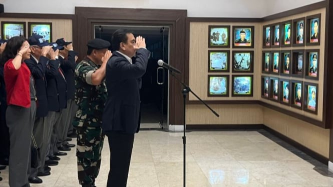 Pimpin Rombongan PSBI Ziarah ke TMP Kalibata, Effendi Simbolon: Momen untuk Meneguhkan Nilai Nasionalisme