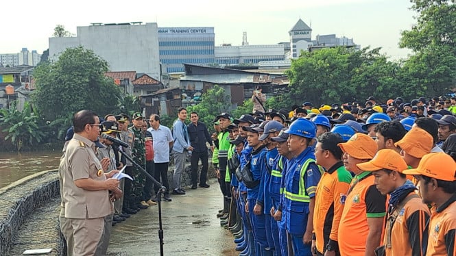 Renungan Pramono Tangani Banjir Jakarta: Terkadang Tak Bisa Dilawan, tapi Disiasati