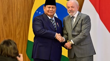 El presidente indonesio, Probo Subayanto, y el presidente brasileño Louis Inacio Lula da Silva (Fuente de la foto: MUYALIS JR - Oficina de Press de Secretaría Presidencial)