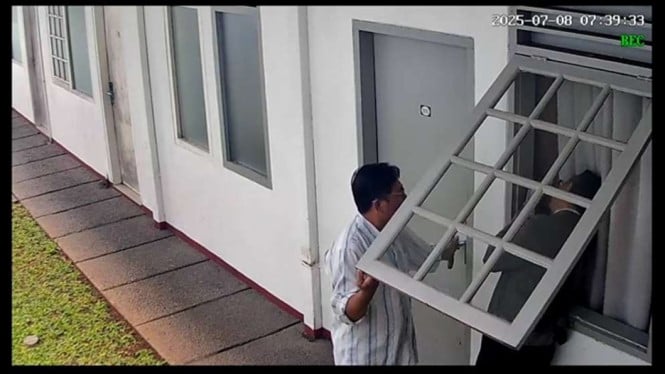Bukan Bunuh Diri? Polisi Periksa Circle Pertemanan Diplomat Kemlu yang Tewas Dilakban