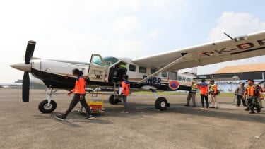Avión BNPB utilizado para el cambio meteorológico