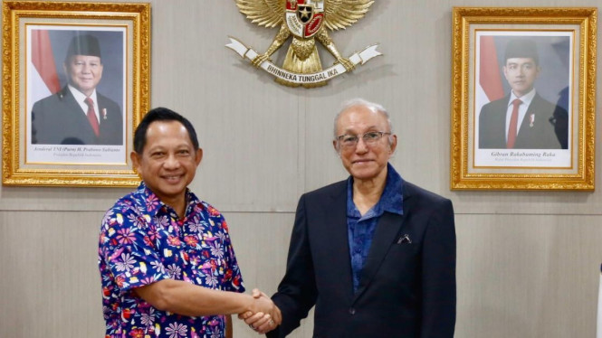 Mengkaji Peran Wali Nanggroe dan Strategi Peningkatan Kesejahteraan Masyarakat Aceh  

(Sesuaikan dengan preferensi gaya penulisan atau format yang diinginkan, seperti bold/italic/judul berlapis).