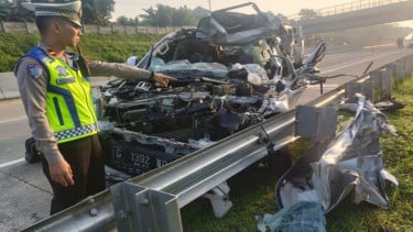 Kecelakaan di KM 353 Tol Batang-Semarang, Senin (14/7/2025)