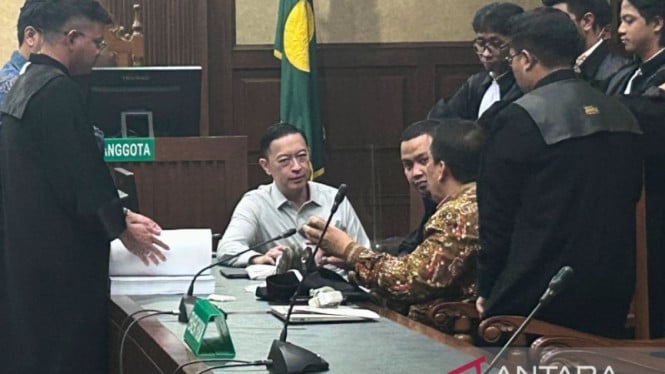 Diteken Prabowo! Tom Lembong Diampuni, Terdakwa Lain Kasus Impor Gula Bisa Gigit Jari
