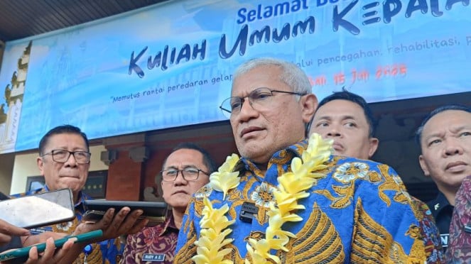 Jefe de la República BNN de Indonesia Komzen Martinus Hucum
