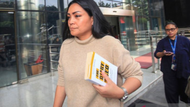 Mantan Stafsus Menteri Ketenagakerjaan Hanif Dakhiri, Maria Magdalena S
