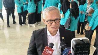 Rakyat Jangan Diajak Mikir Hal-hal Nggak Perlu!