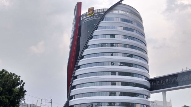 Eks Stafsus Nadiem Jurist Tan Resmi Jadi Buronan Kasus Laptop, Red Notice Menyusul