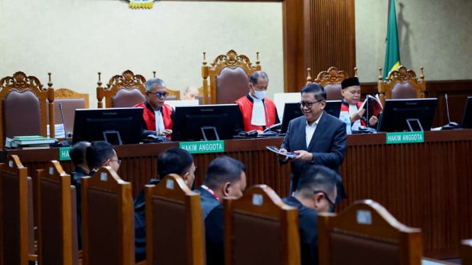 El secretario general del PDIP, Cristiano, usó la sesión repetida