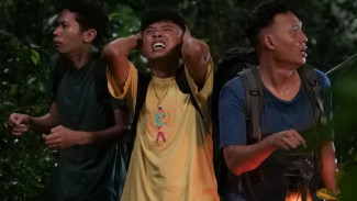 Teaser Trailer dan Poster Warung Pocong Dirilis, Tiga Komika Siap Buka Warung di Bioskop!