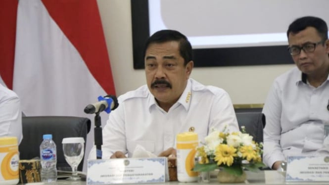 Menteri Imipas Sebut Riza Chalid Ada di Malaysia: Kita Sudah Minta Bantuan