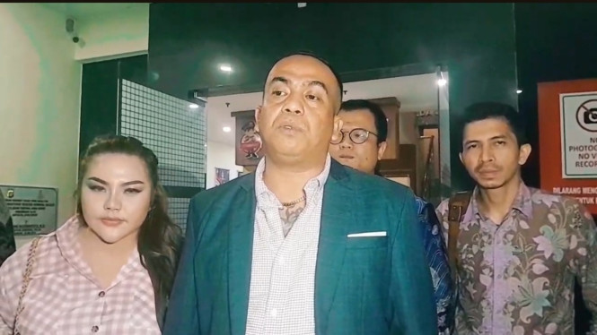 Kembali Diperiksa Polisi, Lisa Mariana Dicecar Motif Penyebaran Video Syur