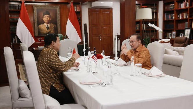 Momen Makan Malam Prabowo dengan PM Malaysia Anwar Ibrahim