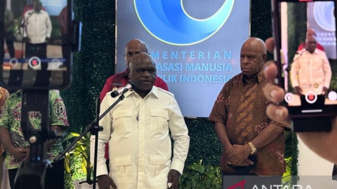 Menteri HAM Terjunkan Tim Usut Kasus Perusakan Rumah Doa di Padang