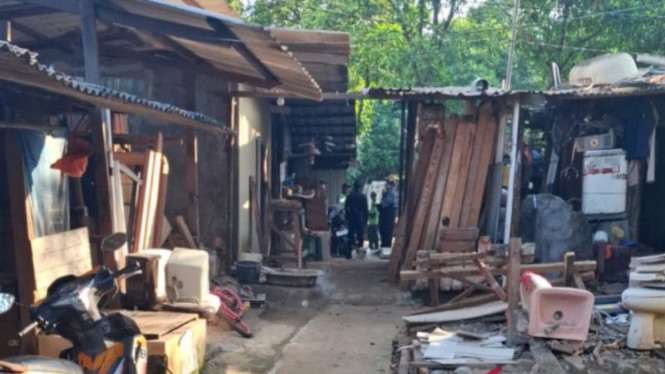 TPU Kebon Nanas Jaktim Kerap Dijadikan Tempat Mesum, Warga Resah