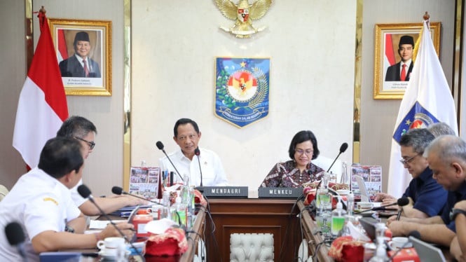 Mendagri & Menkeu Bahas Optimalisasi Implementasi Program Strategis Nasional serta Realisasi Pendapatan & Belanja Daerah