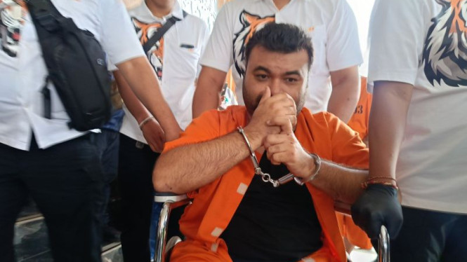 Pura-Pura Tukar Uang, Dua Bule Rampok Rp191 Juta di Vila Bali!