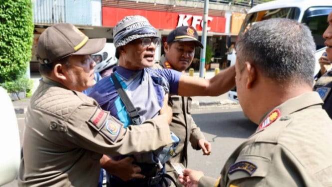 20 Juru Parkir Liar Ditangkap di Menteng dan Tanah Abang