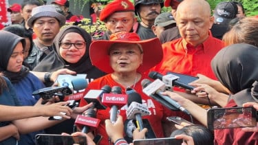 DPP PDIP Ribka Tjiptaning Presidente