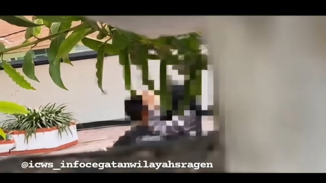 Viral Aksi Mesum Sepasang Remaja di Lingkungan Rumah Dinas Bupati Sragen