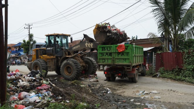 La basura está extendida, Labota, Borodopi, Maritreti