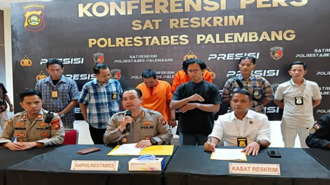 Balas Dendam, Ayah dan Anak Bunuh Pemuda di Palembang