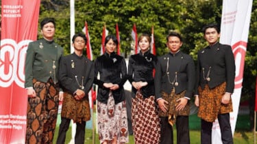Atlet esports Windah Basudara (kiri) ramaikan Pesta Merdeka by.U