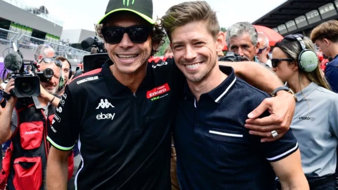Casey Stoner Akhiri Perseteruan dengan Rossi, Ini Alasannya