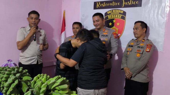 Kisah Erlangga, Pencuri Pisang yang Dimaafkan, Utang Dilunasi, dan Diberi Modal Usaha