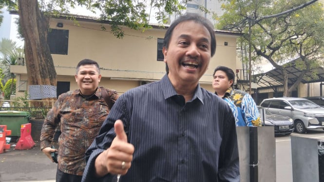 Ogah Diperiksa Lama di Polda Metro, Roy Suryo: Maghrib Pamit
