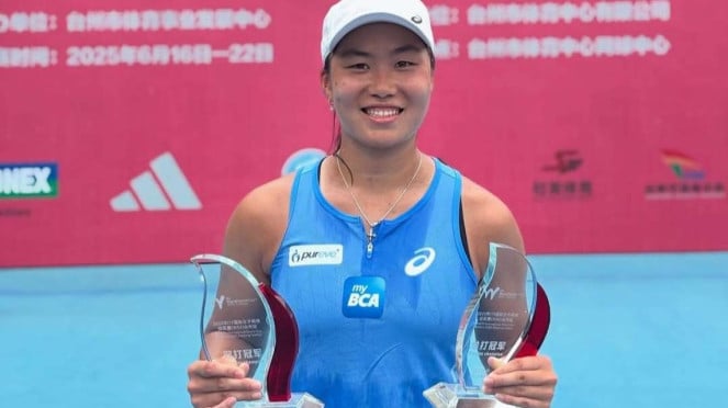 Jugador de tenis indonesio Janis Tizen