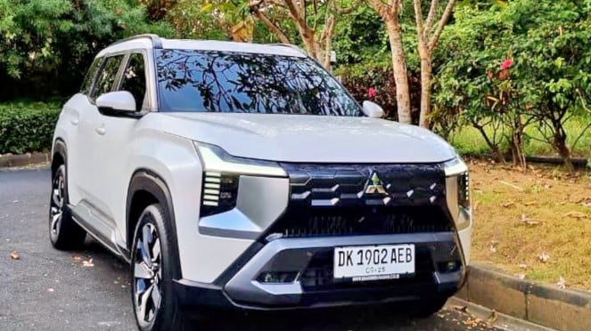 Mitsubishi Destino