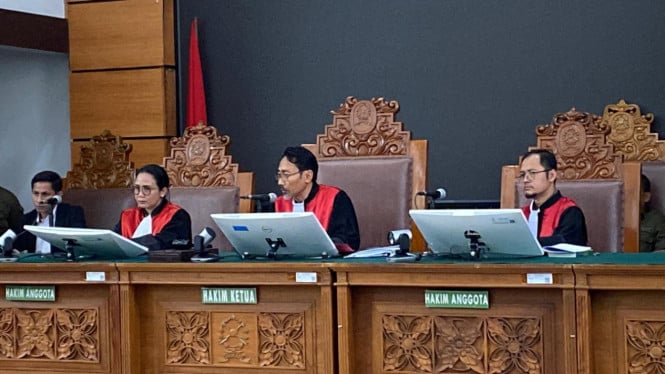 Hakim Tegas! PK Silfester Matutina Gugur Buntut Surat Sakit yang Bikin Geleng-geleng