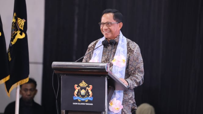 Perkuat PAD, Mendagri Minta Pemda di Sultra Hidupkan UMKM dan Sektor Swasta