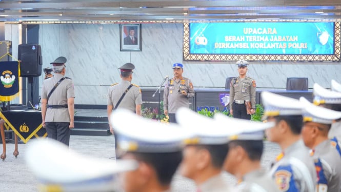 Pimpin Sertijab Dirkamsel, Irjen Agus Singgung Marwah Korlantas Sebagai Pejuang Keselamatan