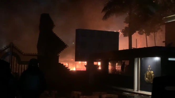 KAPT Desak Presiden Prabowo Copot Kapolri, Peringatkan Bisa Jadi Korban Kemarahan Rakyat