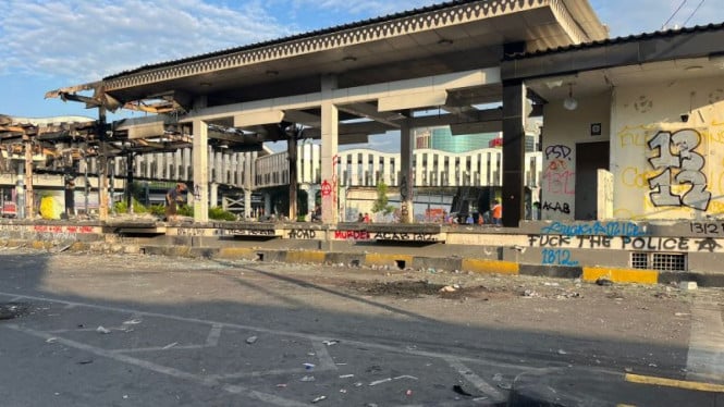 Transjakarta dan MRT Gratis Seminggu Sambil Halte Diperbaiki