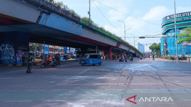 Jalan Depan Mako Brimob Kwitang Sudah Bisa Dilalui Kendaraan