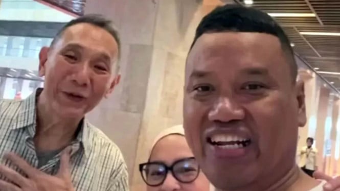 Rumah Dijarah, Uya Kuya Ternyata Muncul di Masjid Istiqlal dan Bertemu Jusuf Hamka