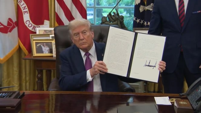 Trump Resmi Ubah Pentagon Jadi Departemen Perang, Hegseth: AS Bertempur untuk Menang!