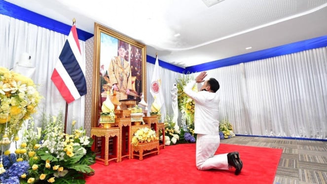 Aruntin Charnvirakul fue nombrado oficialmente primer ministro Tailandia