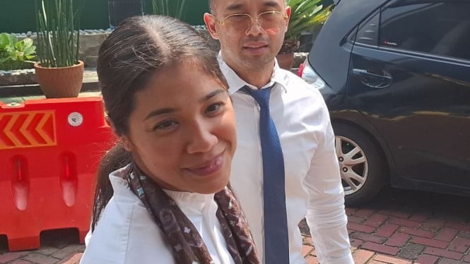 Jenguk Nadiem di Rutan, Istri Bawa Samosa dan Pastel