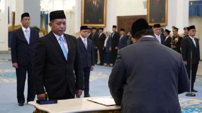 Ferry Juliantono dilantik menjadi Menteri Koperasi
