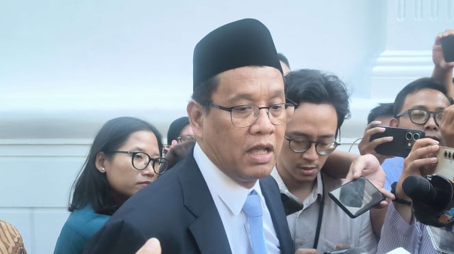 Ministro de Finanzas (Ministro de Finanzas) Purbaya Yudhi Saadwa en el Presidente Palacio Complejo 
