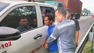 Pencuri Kabel Grounding Kereta Cepat Whoosh Ditangkap saat Beraksi di Padalarang