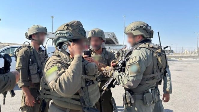 Dos soldados israelí dispararon y mataron a los conductores de camiones de ayuda humanitaria en Alenby