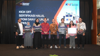 Dorong UMKM Naik Kelas, KAI Bantu Ratusan Pelaku Usaha Peroleh Sertifikat Halal hingga HKI