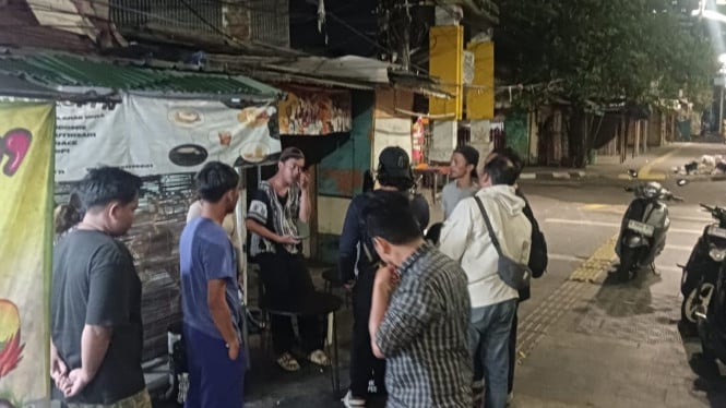 Geng Motor Bersajam dan Airsoft Gun Serang Warkop di Tanah Abang Bikin Pengunjung Kocar-kacir, Rampas Uang Rp2 Juta
