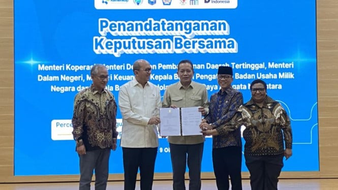 4 Kementerian dan Danantara Teken SKB Akselerasi Pembangunan Fisik Kopdes Merah Putih